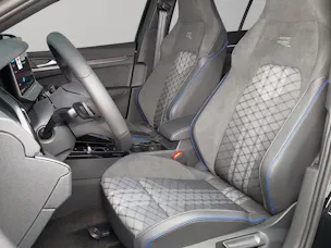 VW Golf 1.5 e TSI mHEV R-Line DSG