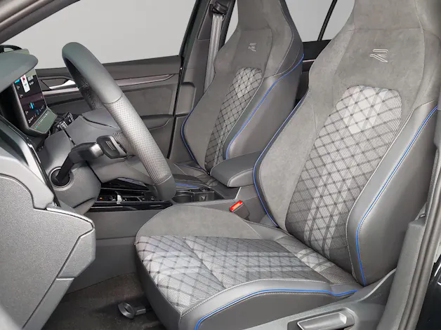 VW Golf 1.5 e TSI mHEV R-Line DSG