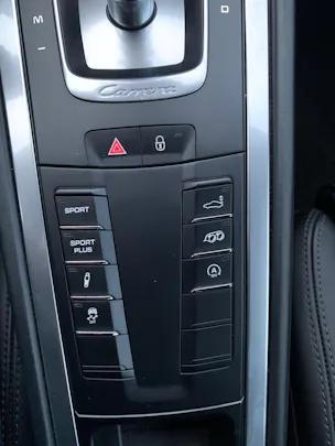 Porsche 911 Carrera 4S PDK
