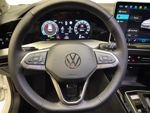 VW Golf 1.5 e TSI mHEV Style DSG