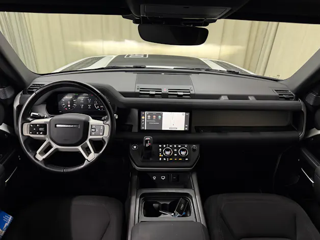 Land Rover Defender 90 3.0D I6 250 SE AT8