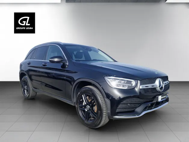 MERCEDES-BENZ GLC 300 e AMG Line 4Matic