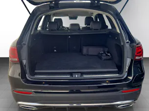 MERCEDES-BENZ GLC 300 e AMG Line 4Matic