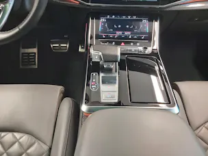 Audi SQ8 4.0 V8 TFSI quattro T-Tronic