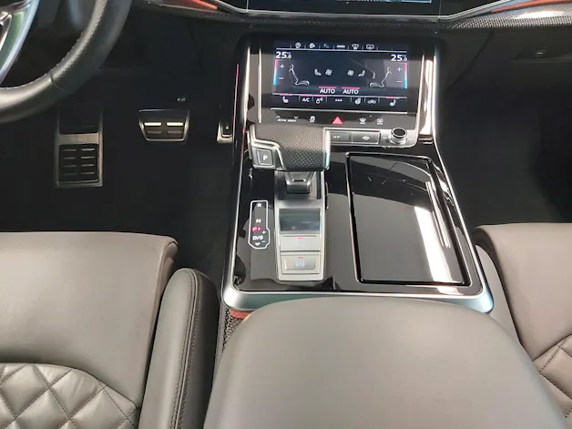 Audi SQ8 4.0 V8 TFSI quattro T-Tronic