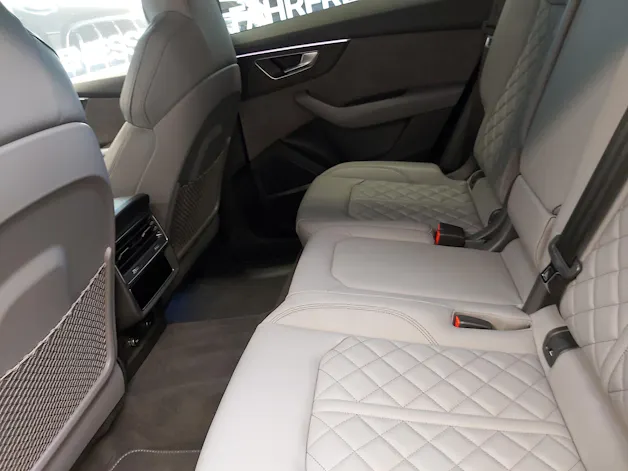 Audi SQ8 4.0 V8 TFSI quattro T-Tronic