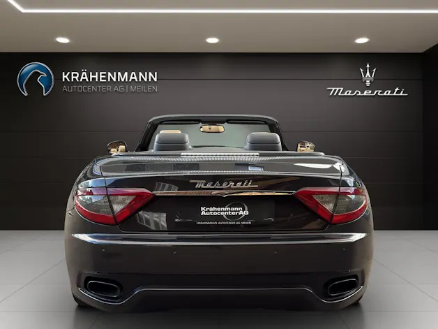 Maserati GRANCABRIO Cabrio 4.7 V8 Sport