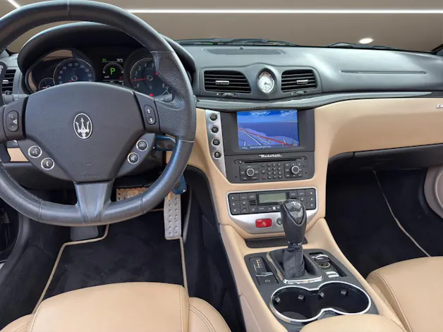 Maserati GRANCABRIO Cabrio 4.7 V8 Sport