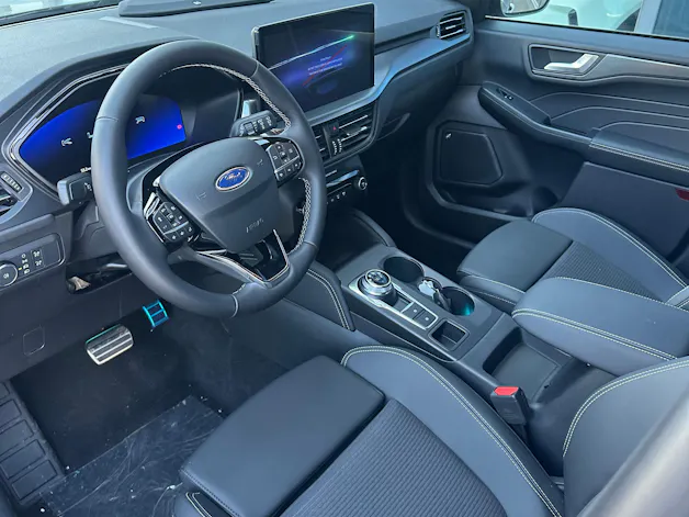 FORD Kuga 2.5 Hybrid Sound Edition FHEV/4x4