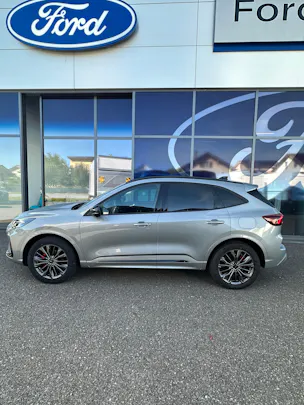 FORD Kuga 2.5 Hybrid Sound Edition FHEV/4x4