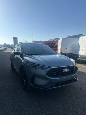 Ford Kuga 2.5 Hybrid Sound Edition FHEV/4x4