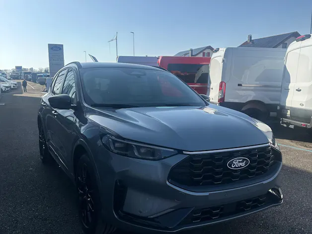 Ford Kuga 2.5 Hybrid Sound Edition FHEV/4x4
