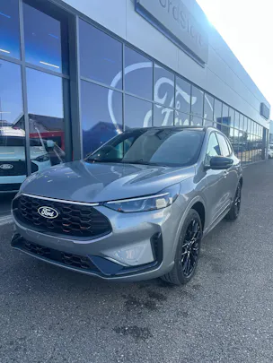 Ford Kuga 2.5 Hybrid Sound Edition FHEV/4x4