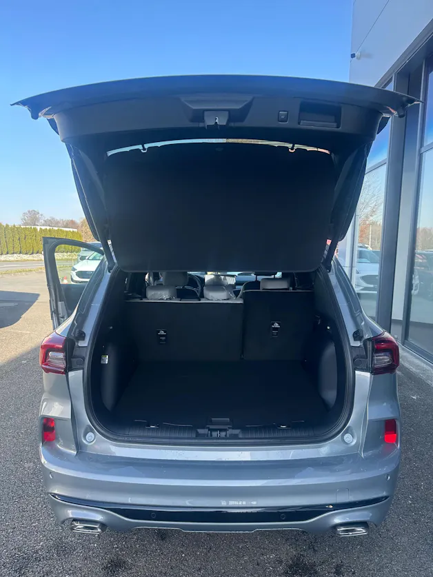 Ford Kuga 2.5 Hybrid Sound Edition FHEV/4x4
