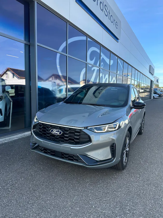 FORD Kuga 2.5 Hybrid Sound Edition FHEV/4x4