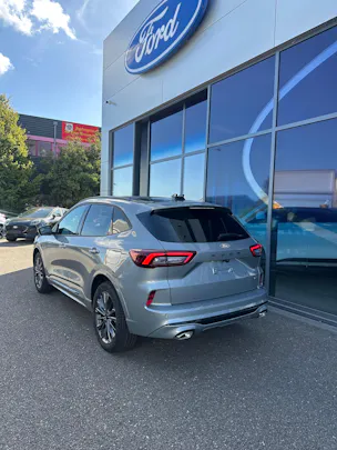 FORD Kuga 2.5 Hybrid Sound Edition FHEV/4x4