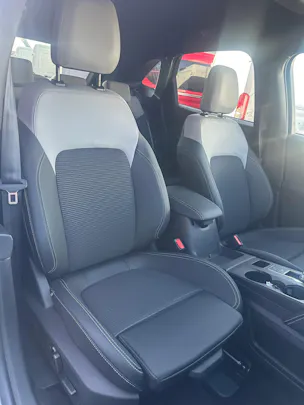 Ford Kuga 2.5 Hybrid Sound Edition FHEV/4x4