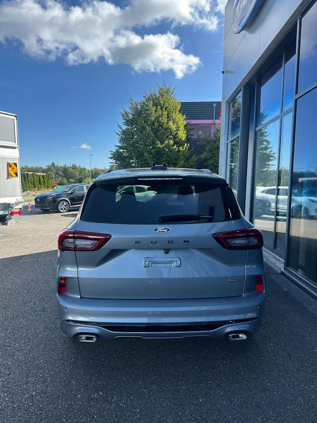 FORD Kuga 2.5 Hybrid Sound Edition FHEV/4x4