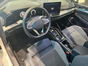 VW Golf VIII 1.5 eTSI Style DSG