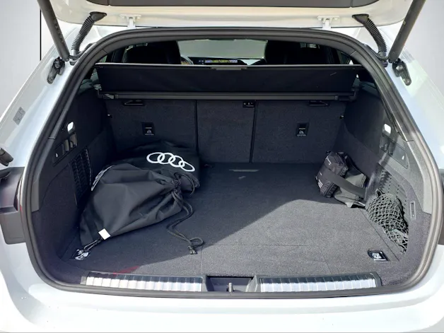 Audi A5 Avant e-hybrid quattro Attraction 220 kW S tronic