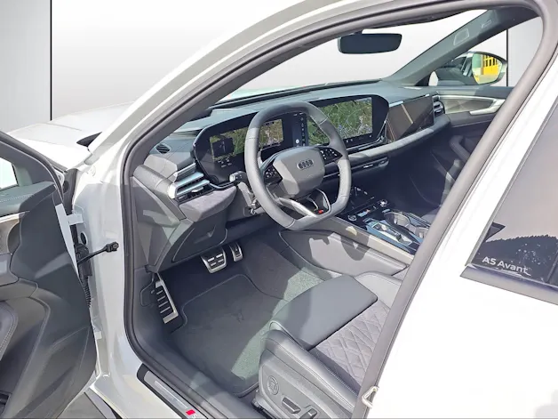 Audi A5 Avant e-hybrid quattro Attraction 220 kW S tronic