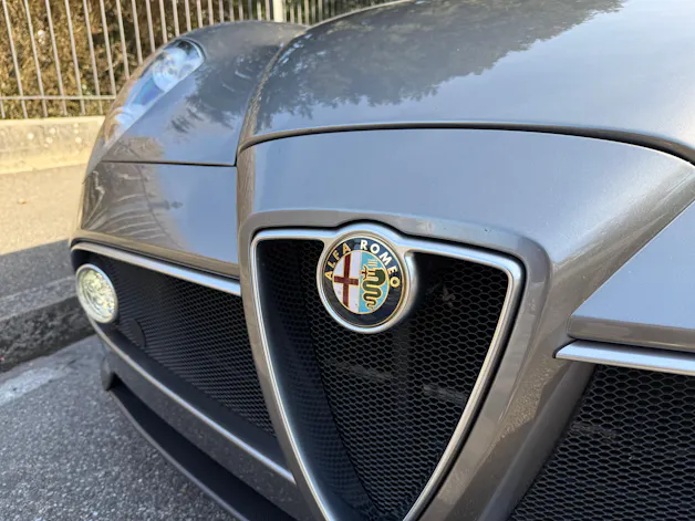 Alfa Romeo 8C