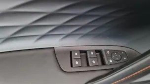 MG HS 1.5 T HEV Luxury