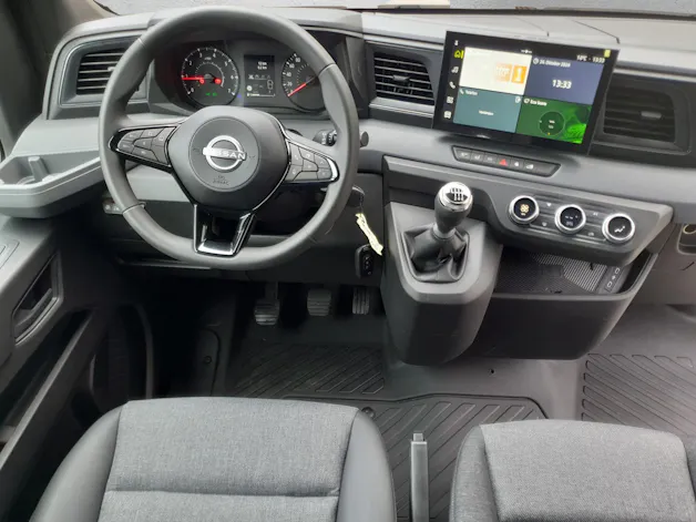 Nissan Interstar 150 3.5 L2H2 Acenta