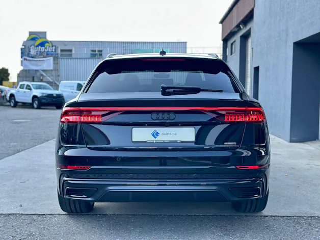 Audi Q8 50 TDI quattro tiptronic
