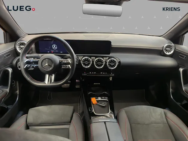 Mercedes-Benz A 200 - AMG / Rückfahrkamera / Smartphone Integration / Night-Paket