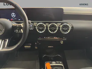 Mercedes-Benz A 200 - AMG / Rückfahrkamera / Smartphone Integration / Night-Paket