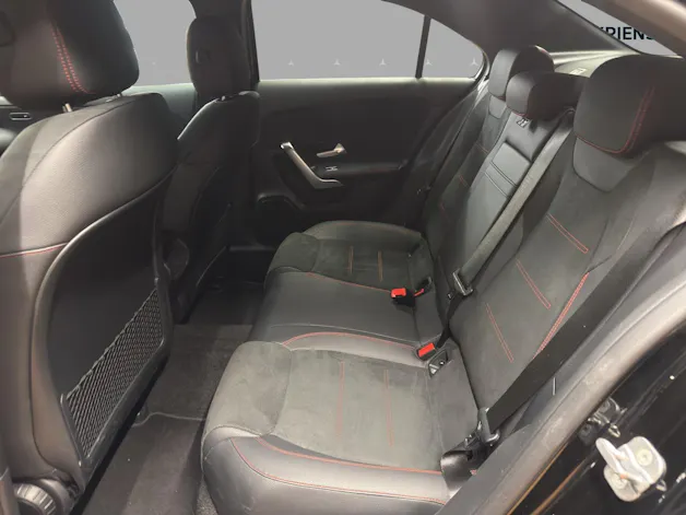 Mercedes-Benz A 200 - AMG / Rückfahrkamera / Smartphone Integration / Night-Paket