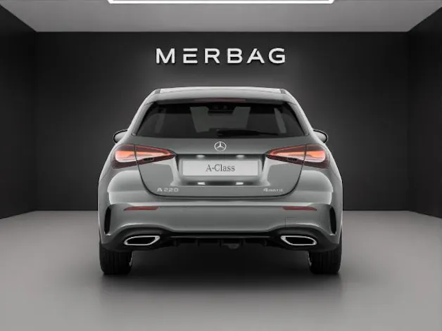 Mercedes-Benz A 220 4Matic 8G-DCT