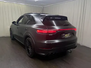 Porsche Cayenne GTS