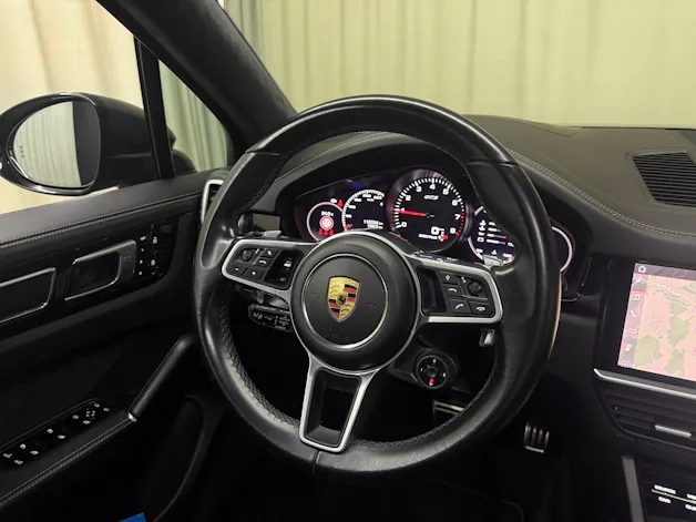 Porsche Cayenne GTS