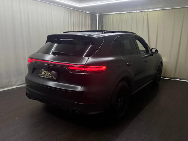Porsche Cayenne GTS