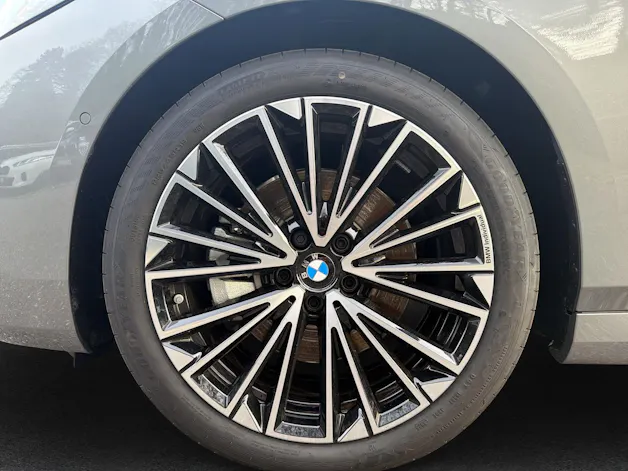 BMW 223d Active Tourer xDrive M Sport DKG