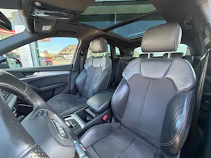 Audi Q5 3.0 TDI sport quattro tiptronic
