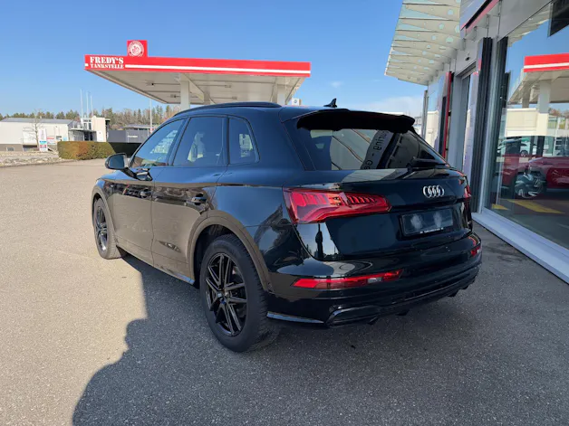 Audi Q5 3.0 TDI sport quattro tiptronic