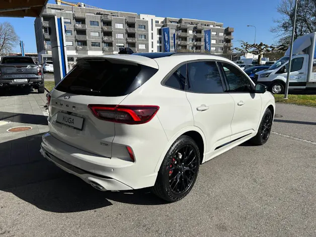 Ford Kuga 2.5 Hybrid Sound Edition 4x4