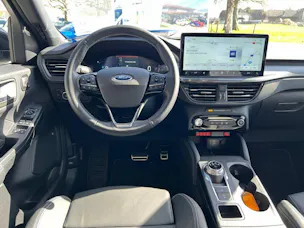 Ford Kuga 2.5 Hybrid Sound Edition 4x4