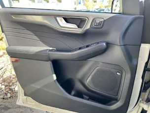 Ford Kuga 2.5 Hybrid Sound Edition 4x4