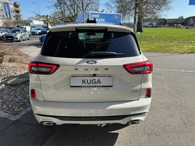 Ford Kuga 2.5 Hybrid Sound Edition 4x4