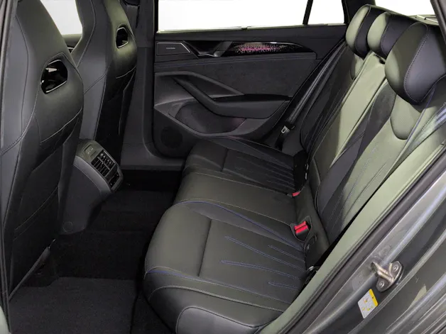VW Passat Variant 2.0 TDI evo R-Line 4 Motion DSG