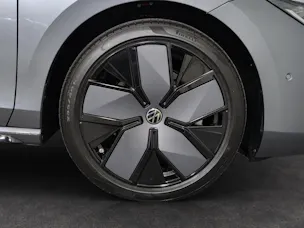 VW Passat Variant 2.0 TDI evo R-Line 4 Motion DSG