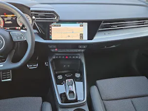 Audi A3 Sportback TFSI 110 kW S line Attraction S tronic