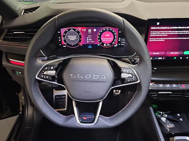 Škoda Octavia Combi 2.0 TSI DSG RS