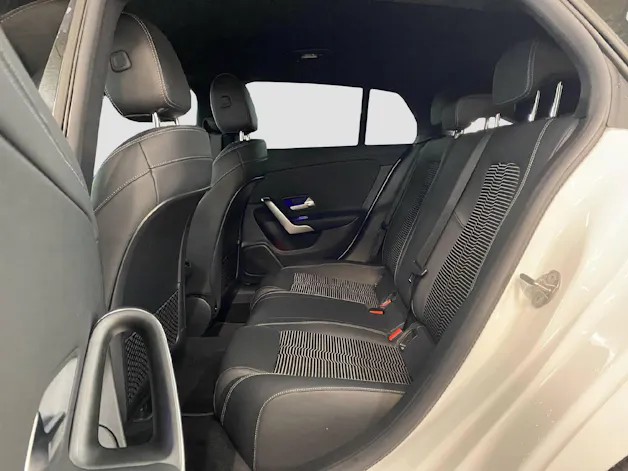 Mercedes-Benz CLA 200 Shooting Brake
