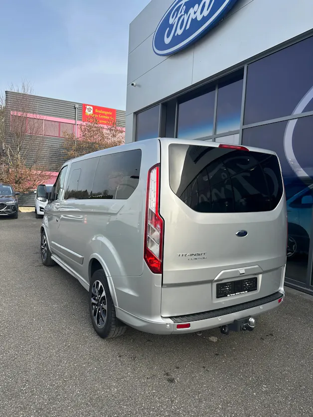 Ford Transit C combi 320 L1 2.0 TDCi 170 Sport
