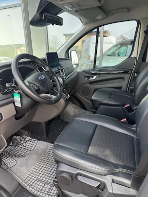 Ford Transit C combi 320 L1 2.0 TDCi 170 Sport